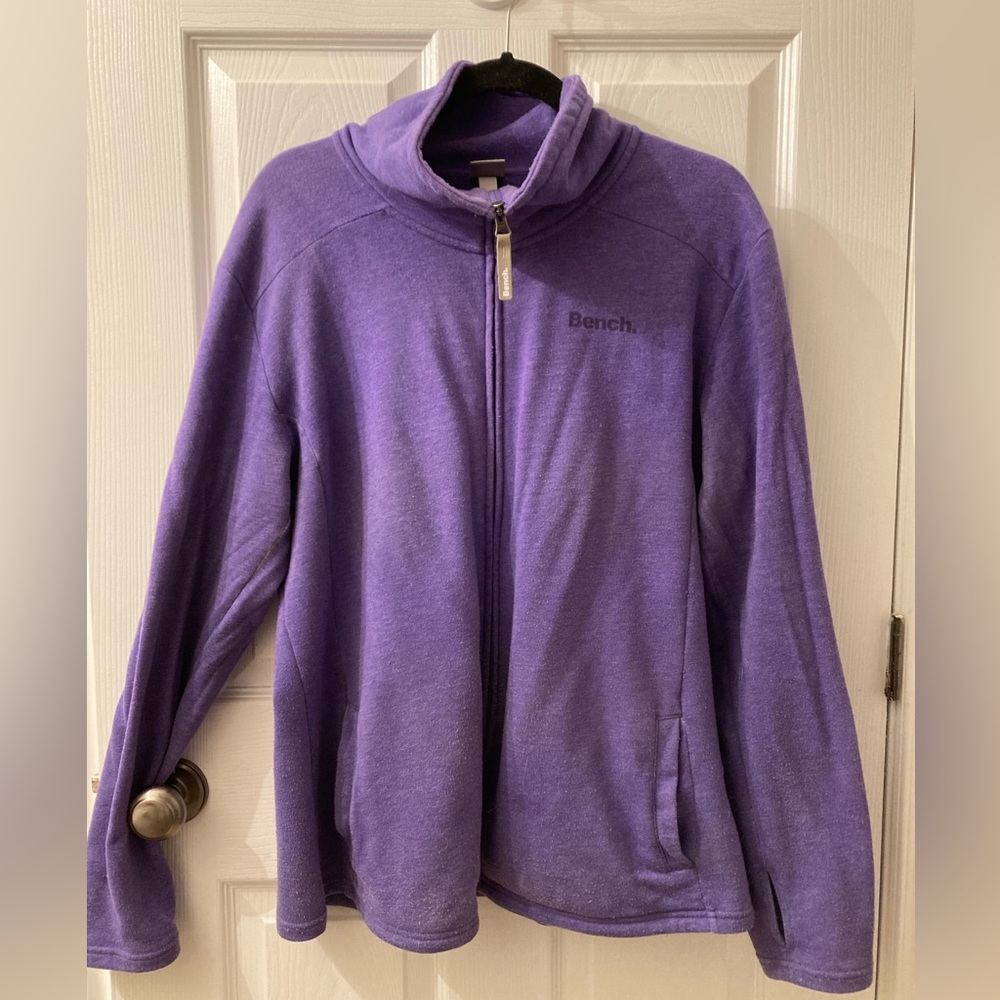 BENCH jacket purple. Authentic